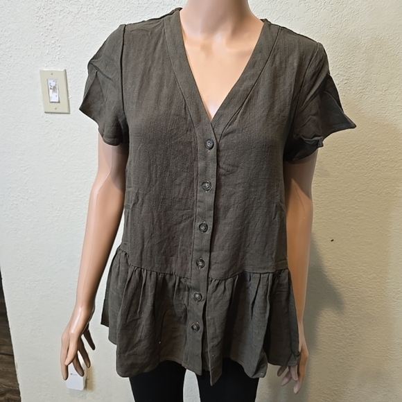 Love Sadie Green  Button Front Peplum Shirt Medium - Picture 5 of 7